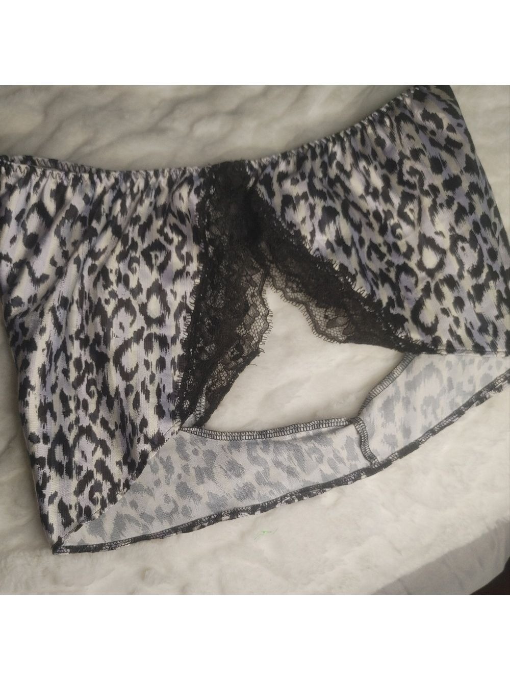 Women's Victoria's Secret Cami/Short Set Size S Light Purple, White & Black - Picture 11 of 12